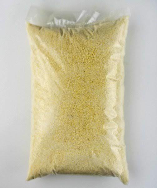 Product image - Fried Garri processed from cassava tubers for consumption. It can be delivered to any country.
